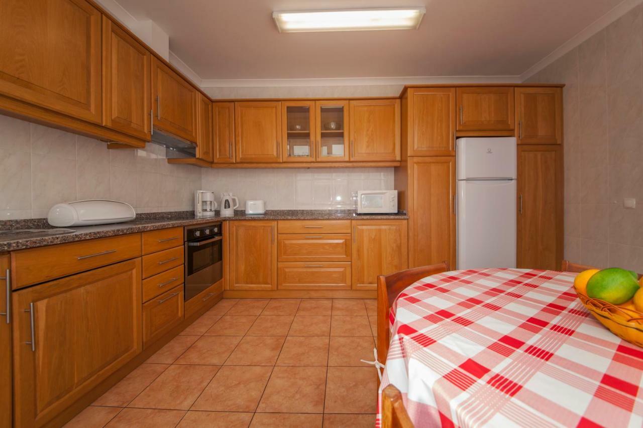 80m² 2 slaapkamer, 1 privé badkamer Appartement in Lagos stadscentrum Buitenkant foto